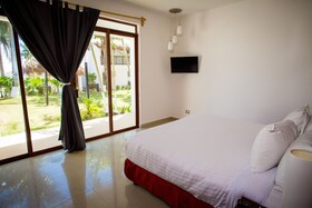 The Beachfront by The Fives Hotels