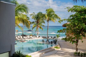 The Beachfront by The Fives Hotels