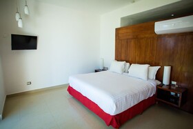 The Beachfront by The Fives Hotels