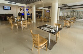 The Beachfront by The Fives Hotels