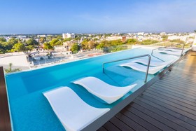 The Fives Downtown Hotel & Residences, Curio Collection by Hilton