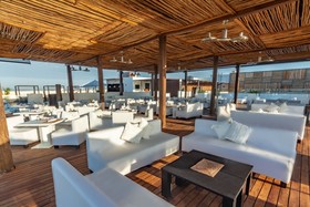 The Fives Downtown Hotel & Residences, Curio Collection by Hilton