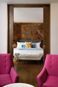 The Fives Downtown Hotel & Residences, Curio Collection by Hilton