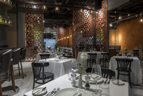 The Fives Downtown Hotel & Residences, Curio Collection by Hilton