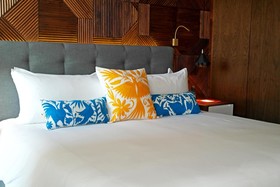 The Fives Downtown Hotel & Residences, Curio Collection by Hilton