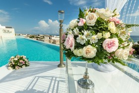 The Fives Downtown Hotel & Residences, Curio Collection by Hilton