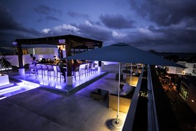 Hotel The Palm by Kavia