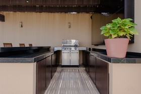 Vaiven by Playa District