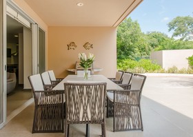 Vaiven by Playa District