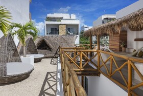 Verandah Studios