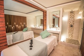 Wyndham Alltra Playa del Carmen Adults Only All Inclusive