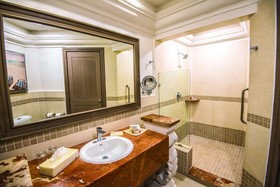 Wyndham Alltra Playa del Carmen Adults Only All Inclusive