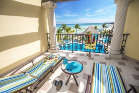 Wyndham Alltra Playa del Carmen Adults Only All Inclusive