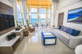 Wyndham Alltra Playa del Carmen Adults Only All Inclusive