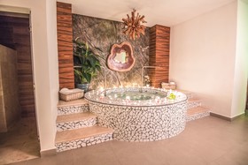 Wyndham Alltra Playa del Carmen Adults Only All Inclusive