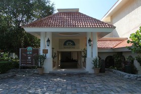Xaman Ha Condominiums by Rentals Your Way