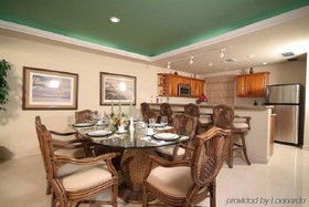 Aventuras Club - Laguna Condominium