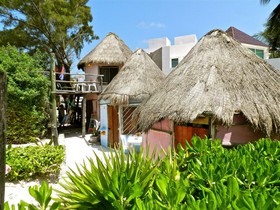 Acamaya Reef Cabañas & Beach Bar