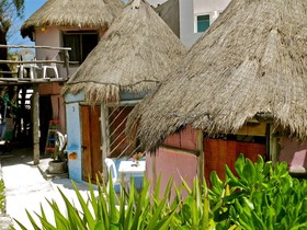 Acamaya Reef Cabañas & Beach Bar