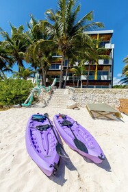 Angelina 28 Beachfront Hotel By Nah Hotels
