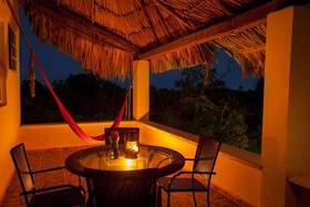 Casa Cenote Popol Vuh