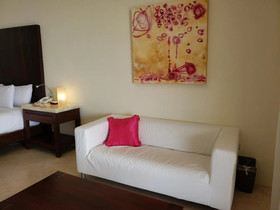 Casa del Puerto by MIJ - Beachfront Hotel