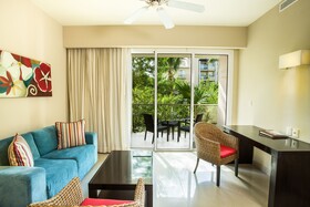 Dreams Jade Resort & Spa