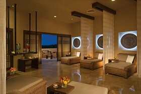 Dreams Jade Resort & Spa