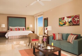 Dreams Jade Resort & Spa