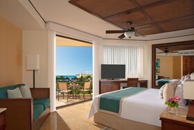 Dreams Riviera Cancun Resort & Spa