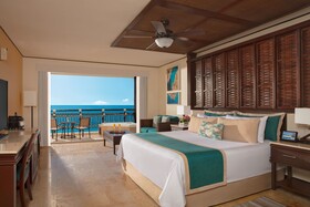 Dreams Riviera Cancun Resort & Spa