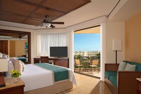 Dreams Riviera Cancun Resort & Spa