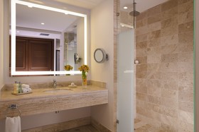 Dreams Sapphire Resort & Spa