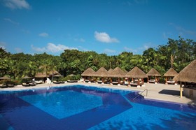 Dreams Sapphire Resort & Spa