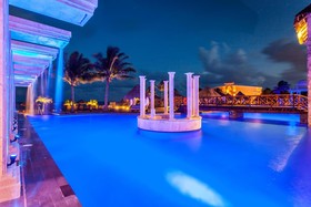 Dreams Sapphire Resort & Spa