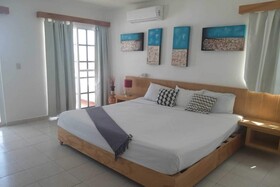 Hotel & Beach Club Ojo de Agua