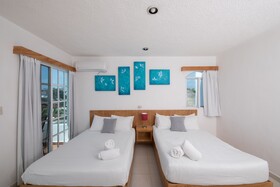Hotel & Beach Club Ojo de Agua