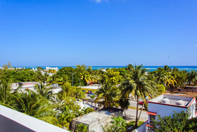 We Hotel Puerto Morelos