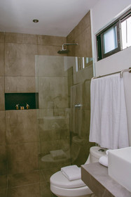 We Hotel Puerto Morelos