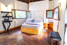 Jolie Jungle Eco Hotel