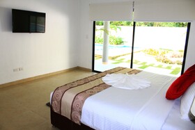Playa Paraiso Home Boutique