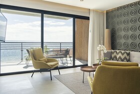 The Fives Oceanfront