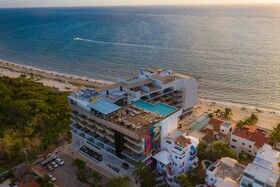 The Fives Oceanfront