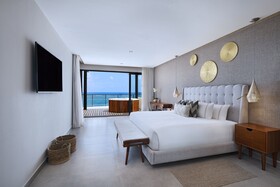 The Fives Oceanfront