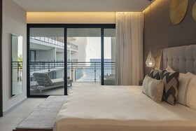 The Fives Oceanfront