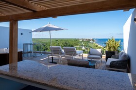 The Fives Oceanfront
