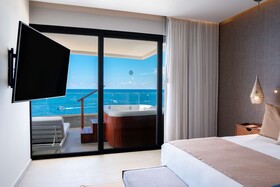 The Fives Oceanfront