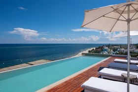 The Fives Oceanfront
