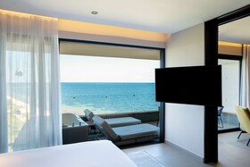 The Fives Oceanfront