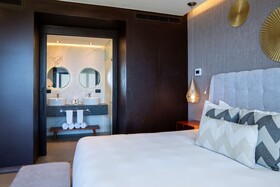 The Fives Oceanfront